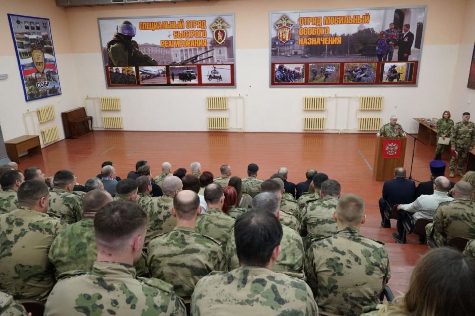 Александр Воронцов и Сергей Тириченко приняли участие в мероприятии ко дню рождения Воронежского ОМОНа