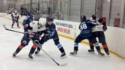 Нововоронежский ХК «Протон» дважды сыграл с «Самарой»