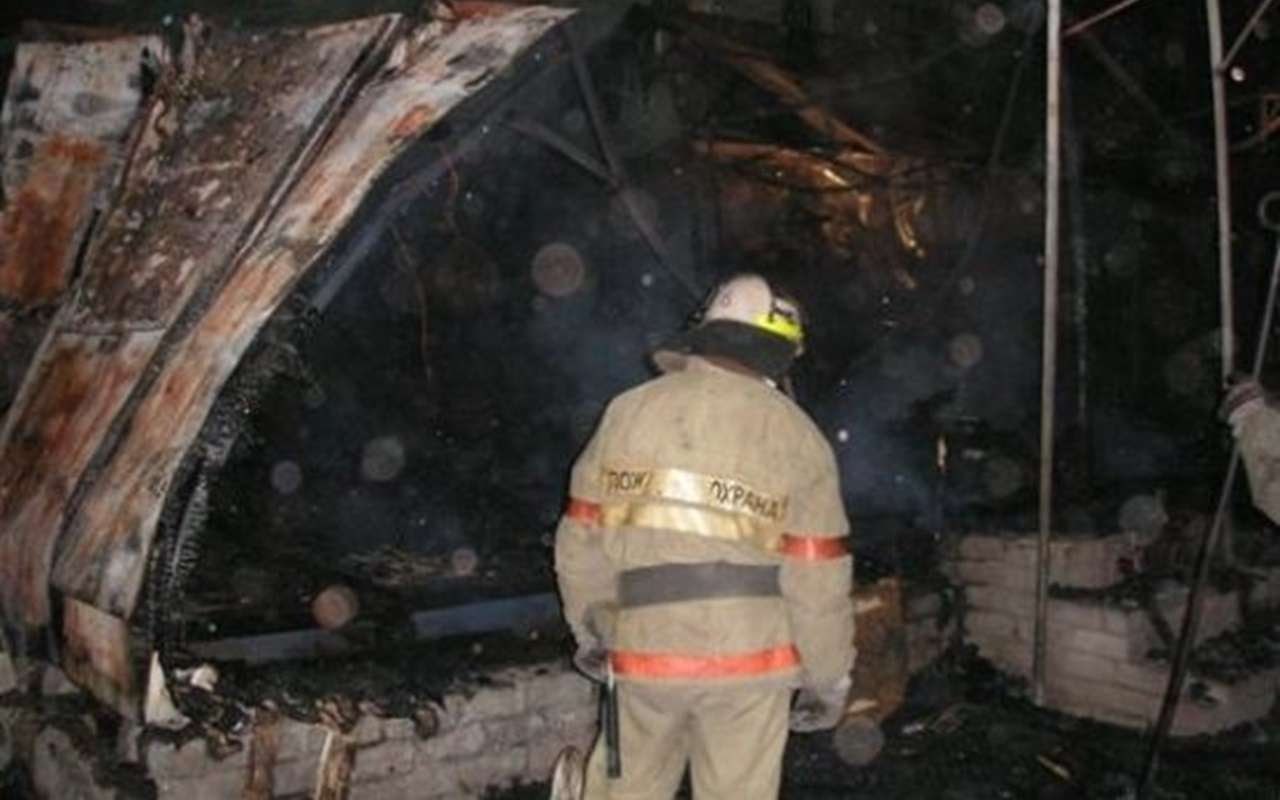 В результате пожара в Аннинском районе обнаружили тело пенсионерки
