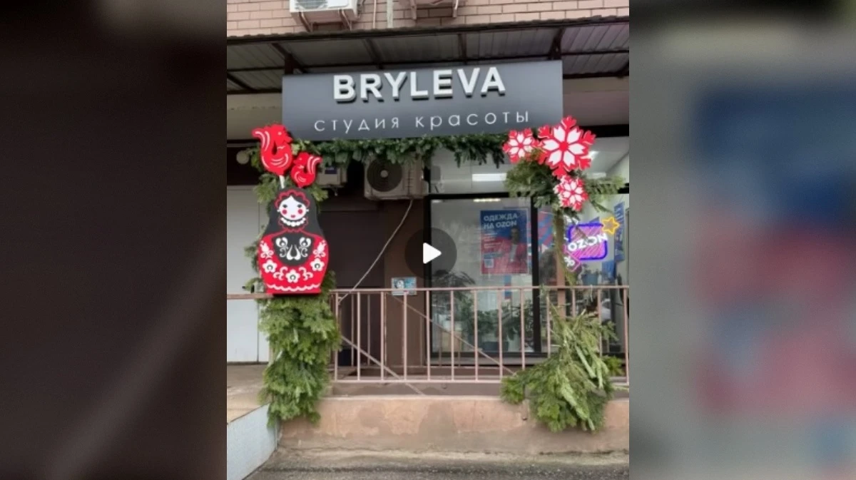 Воронежец ночью украл новогоднее настроение у жителей улицы Туполева