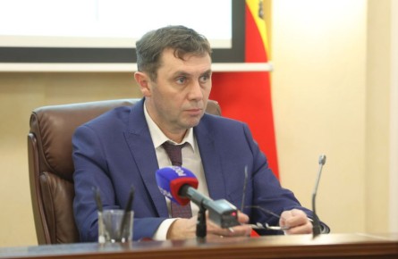 В администрации Воронежа обсудили деятельность районных управ