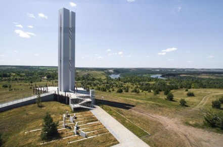 Губернатор Александр Гусев и председатель областной Думы Юрий Матузов обращаются по случаю Дня начала освобождения Воронежской области от немецко-фашистских захватчиков: