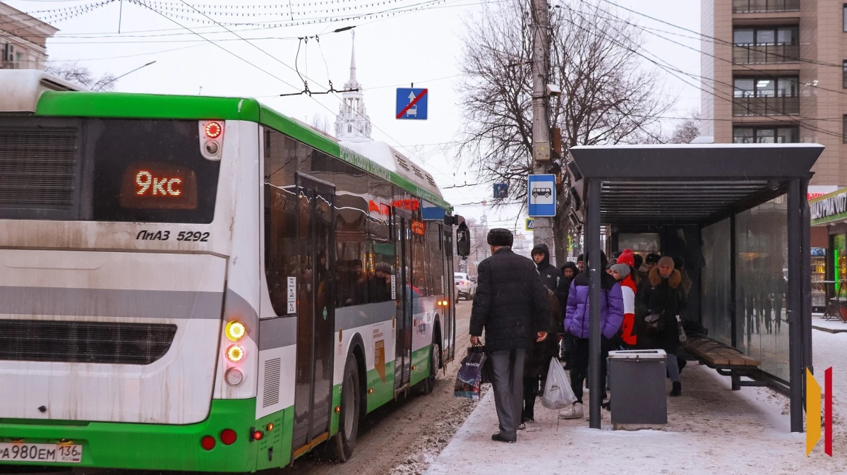Воронежцы не смогут купить вейпы и сигареты на остановках