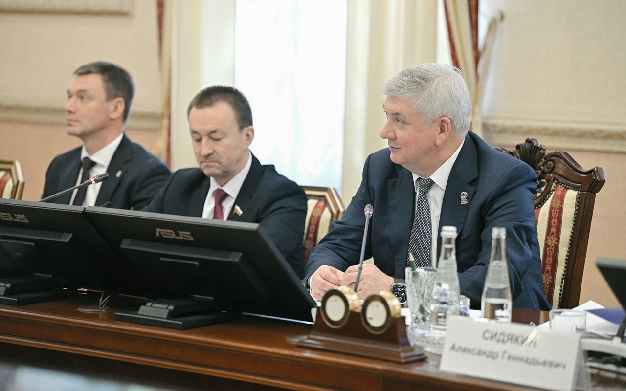 Юрий Матузов провел общее собрание Ассоциации «Совет муниципальных образований Воронежской области»