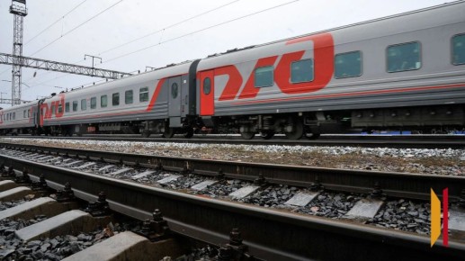 ������� ������� ������� �� 12 �������, ��������� ����� ������� � ���� � �������