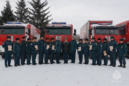 Подразделения Главного управления МЧС России по Воронежской области пополнились 10 единицами новых автомобилей