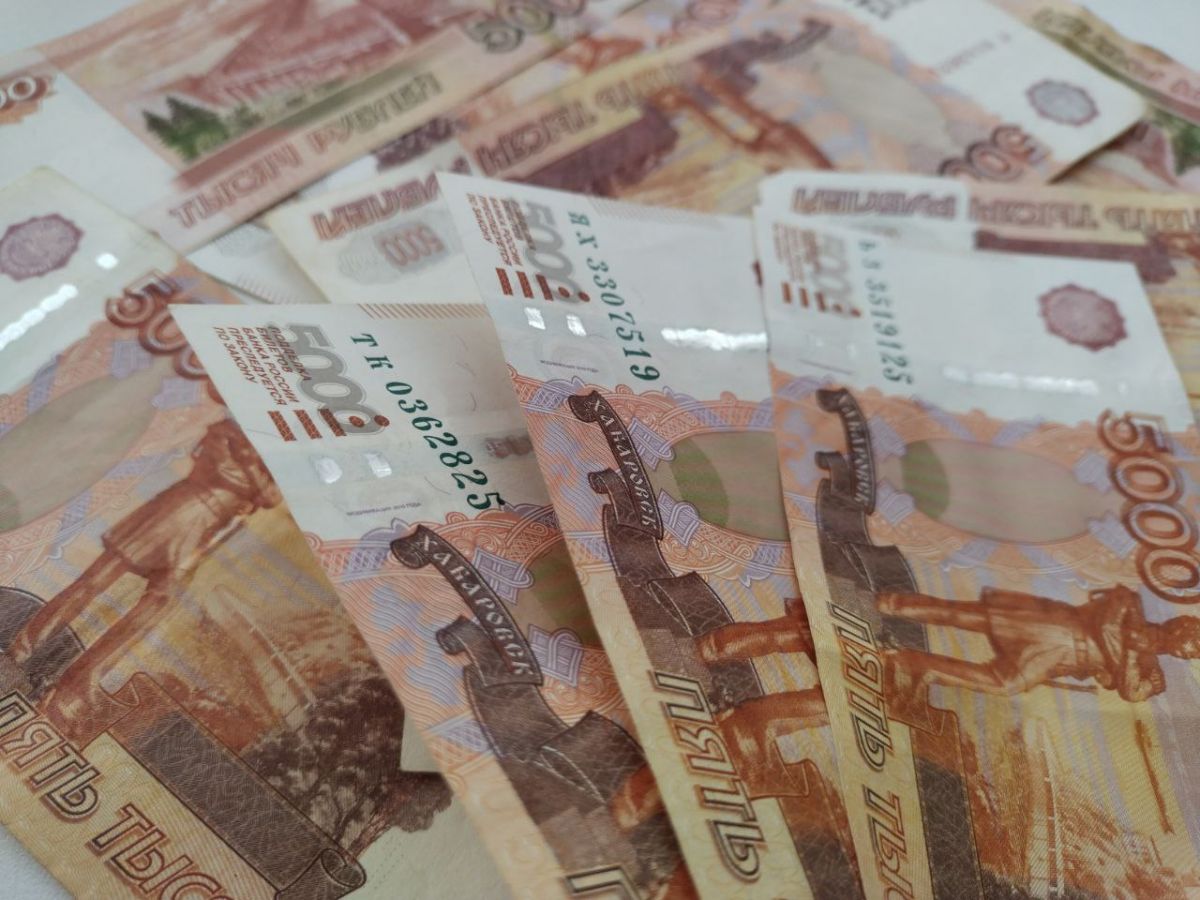 Средняя зарплата в Воронежской области превысила 76,6 тысяч рублей