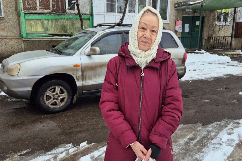 Валерий Ярошев оказал поддержку переселенцам из ДНР