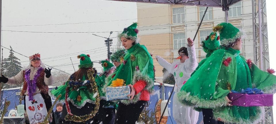 Для людей, которые в душе не перестали быть детьми и сохранили удивительный дар верить в чудеса, Новый год — это всегда что-то особенное