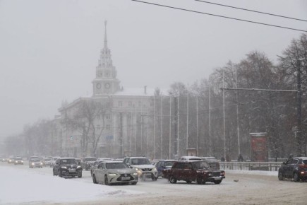 Выходные с гололёдом: в Воронежской области в субботу прогнозируют снег и ветер