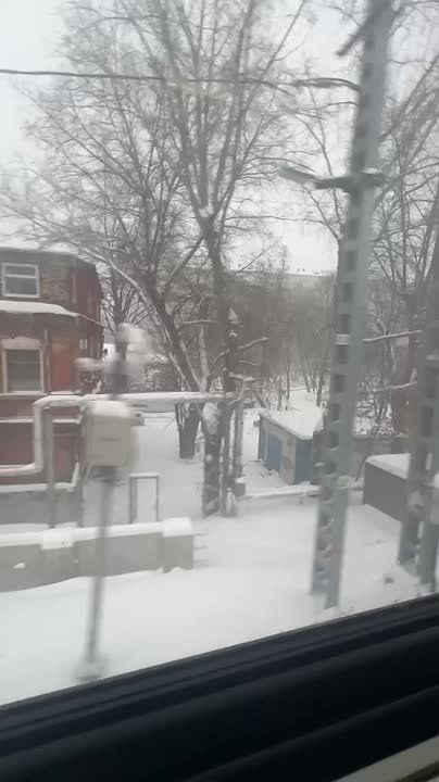 Спустя примерно 4 часа отправились в путь пассажиры поезда Москва-Воронеж