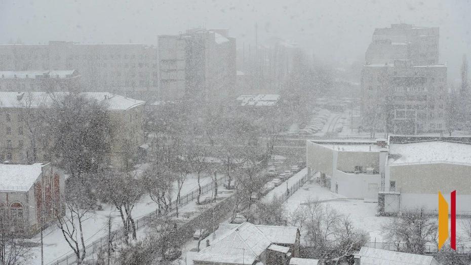 Воронеж накроет мощный снегопад