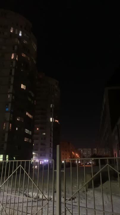 В Воронеже и Нововоронеже звучат сирены тревоги в связи с угрозой непосредственного удара БПЛА