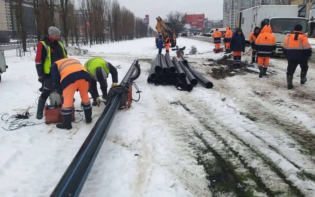 В Коминтерновском районе специалисты «РВК-Воронеж» восстановили работу поврежденного коллектора