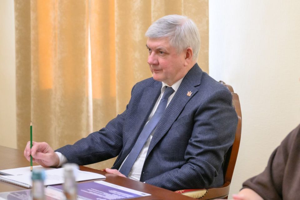 ���������� ��������� ����� ���������� � ������������ ������ �����