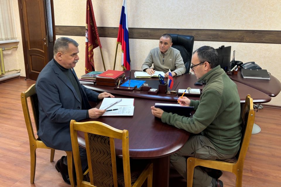 Александр Воронцов провел рабочую встречу с руководством Воронежского ОМОН