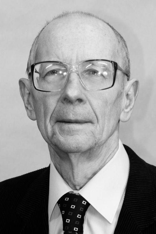 На 88м году жизни скончался кандидат технических наук, доцент агроинженерного факультета Воронежского государственного аграрного университета Анатолий Мазуха