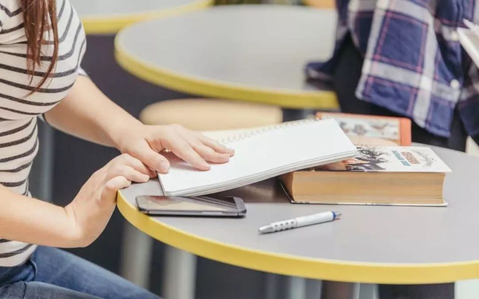 В воронежских школах увеличат количество групп продленного дня для присмотра и ухода за детьми