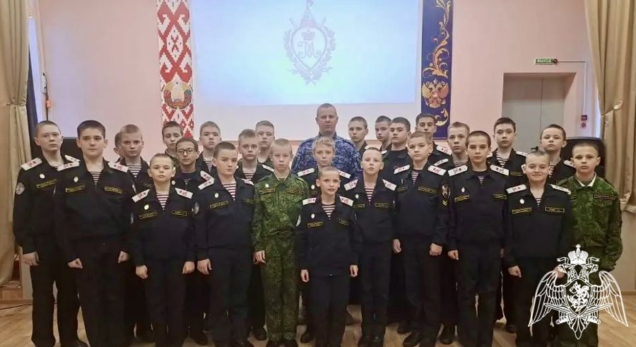 Открытый урок для профильных классов Росгвардии, посвященный дню освобождения Воронежа от немецко-фашистских захватчиков, прошел в Михайловском кадетском корпусе