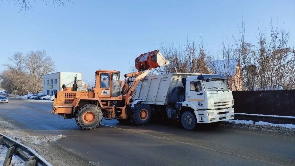 #уборка_Воронежа днём 23 января