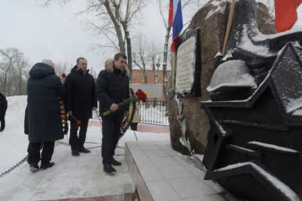 Сергей Талдыкин почтил память защитников Воронежа