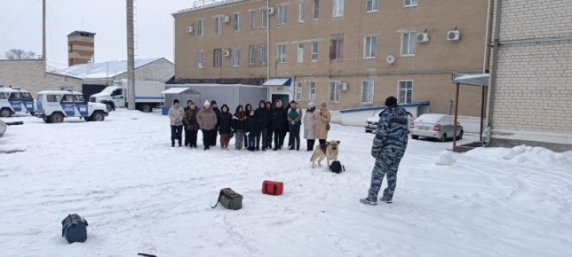 В Калачеевском районе «Студенческий десант» побывал в гостях у полиции
