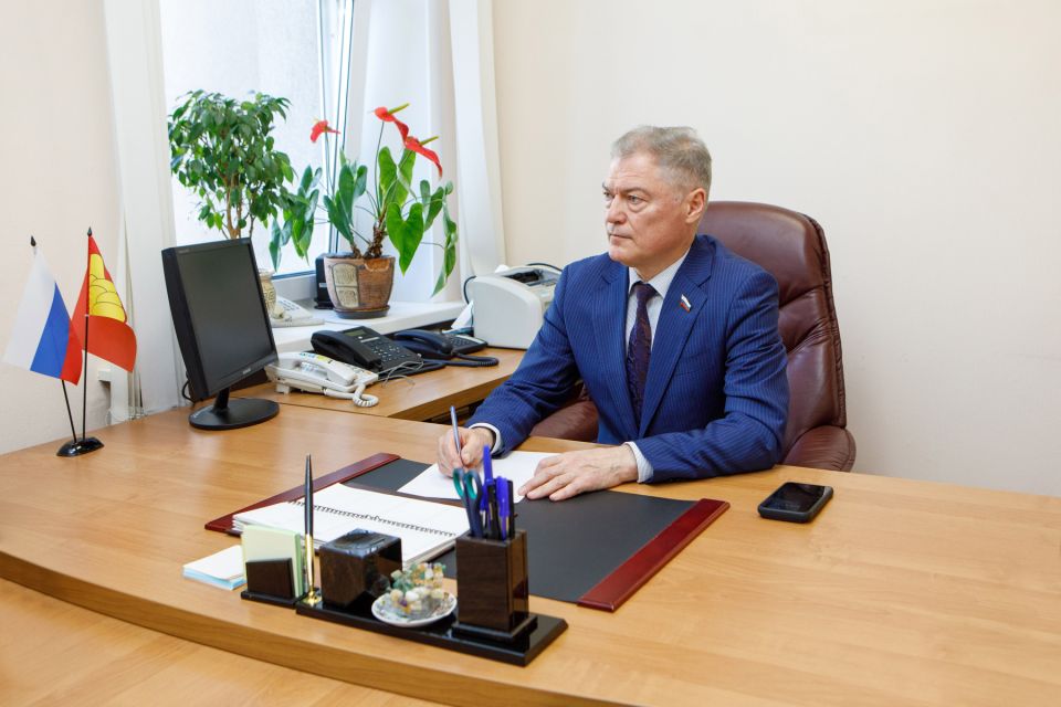 Виктор Логвинов провел прием граждан