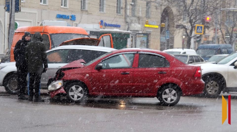 �� ��������� ������ � �������� ������ �������� ��������������� ��������� ���������