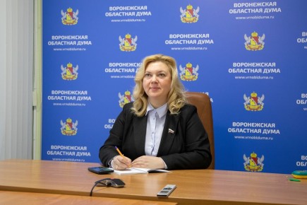 Наталья Возиянова приняла участие в обсуждении вопросов развития легкой промышленности в РФ