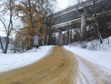 Продолжаем рассказывать об уборке в парках и скверах