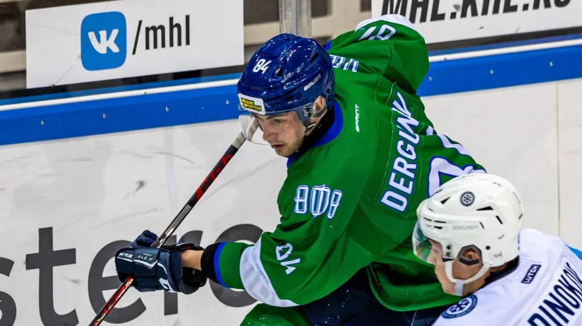 Состав воронежского «Бурана» пополнил нападающий Павел Дергунов