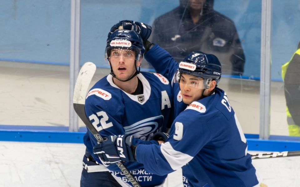 Воронежский «Буран» уступил в домашнем матче «Звезде»