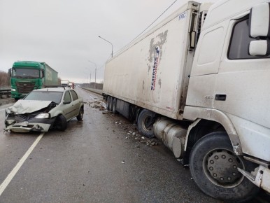 В Воронежской области за сутки зарегистрировано 100 ДТП