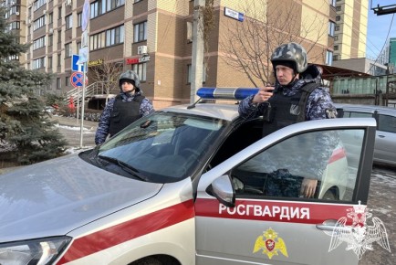 БОЛЕЕ 220 РАЗ ЗА НЕДЕЛЮ РОСГВАРДЕЙЦЫ В ВОРОНЕЖСКОЙ ОБЛАСТИ ВЫЕЗЖАЛИ ПО СИГНАЛУ «ТРЕВОГА»