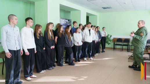 «Тронуло до слез»: воронежским школьникам рассказали историю Дня защитника Отечества