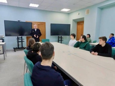 Воронежские студенты узнали о современных схемах мошенничества в рамках акции «Стоп, мошенник!»