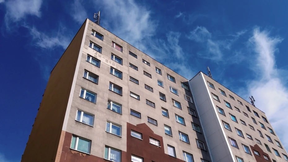 В Воронеже 161 многоквартирный дом остался без управляющей компании