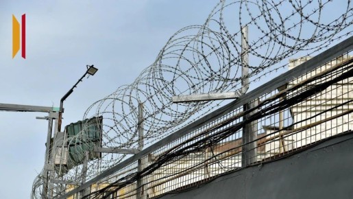 ���������� ������������ ������ �������� 3 ���� � 1 ����� � ������� �� �������� ��������� � ��������� ������