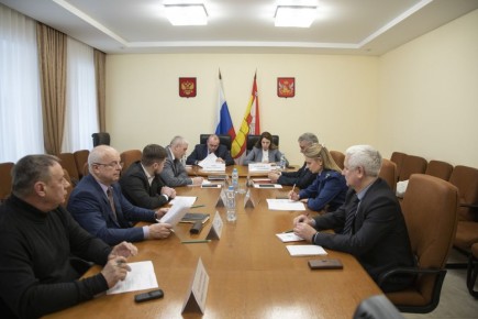 Состоялось заседание Комитета по развитию гражданского общества, вопросам общественных, религиозных объединений и национальных отношений