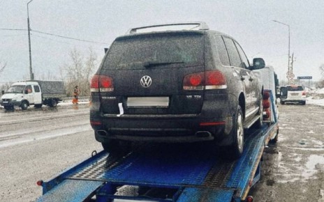 На 13-м км автодороги «Воронеж – Тамбов» в Новоусманском районе инспекторы ДПС остановили автомобиль Volkswagen Touareg