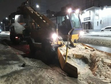 Из Воронежа в ночь на 1 марта вывезли более 2,8 тыс кубометров снега