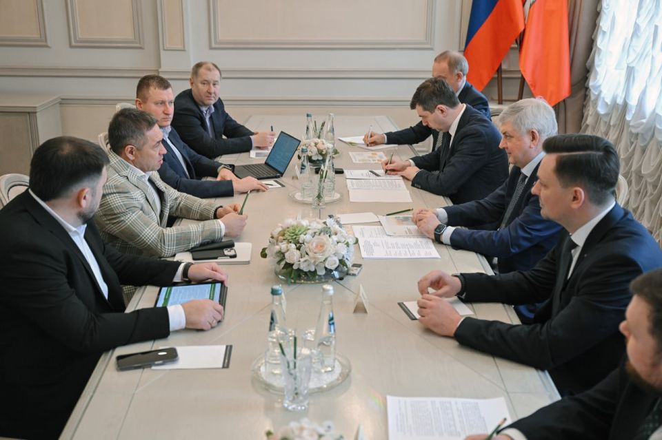 Правительство Воронежской области и Сбер обсудили развитие региона