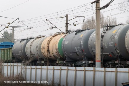 ����������� ����������� ������� � ������-������� �������� $104 ���