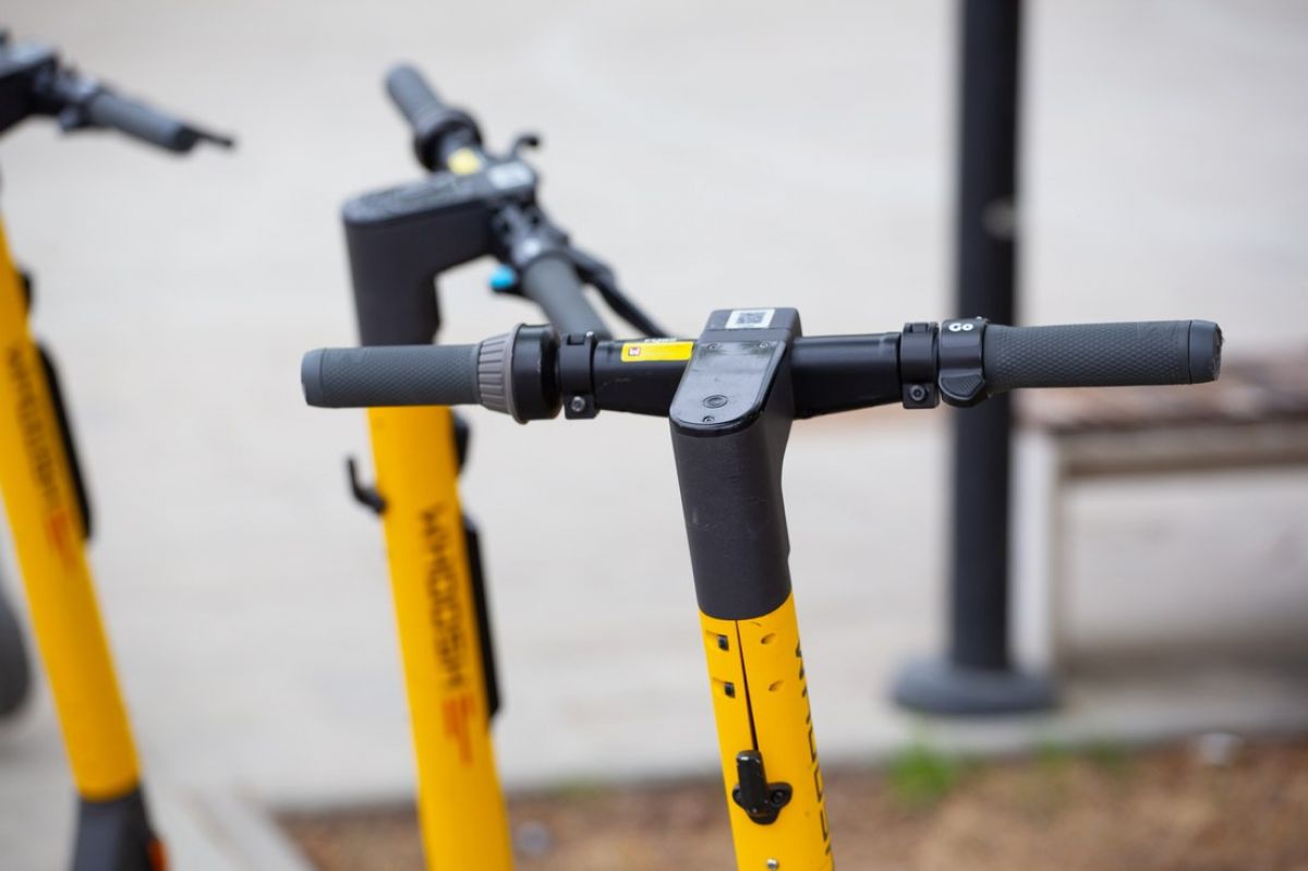 Весенний сезон электросамокатов стартовал на тротуарах области, чего ждать воронежцам в этом году?