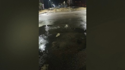 Воронежцы сообщили о трехдневном коммунальном потопе на улице Менделеева