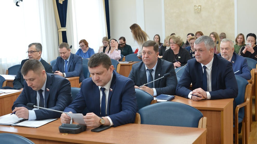 Депутаты городского парламента рассмотрели внесение изменений в муниципальную программу «Обеспечение доступным и комфортным жильем населения городского округа город Воронеж»