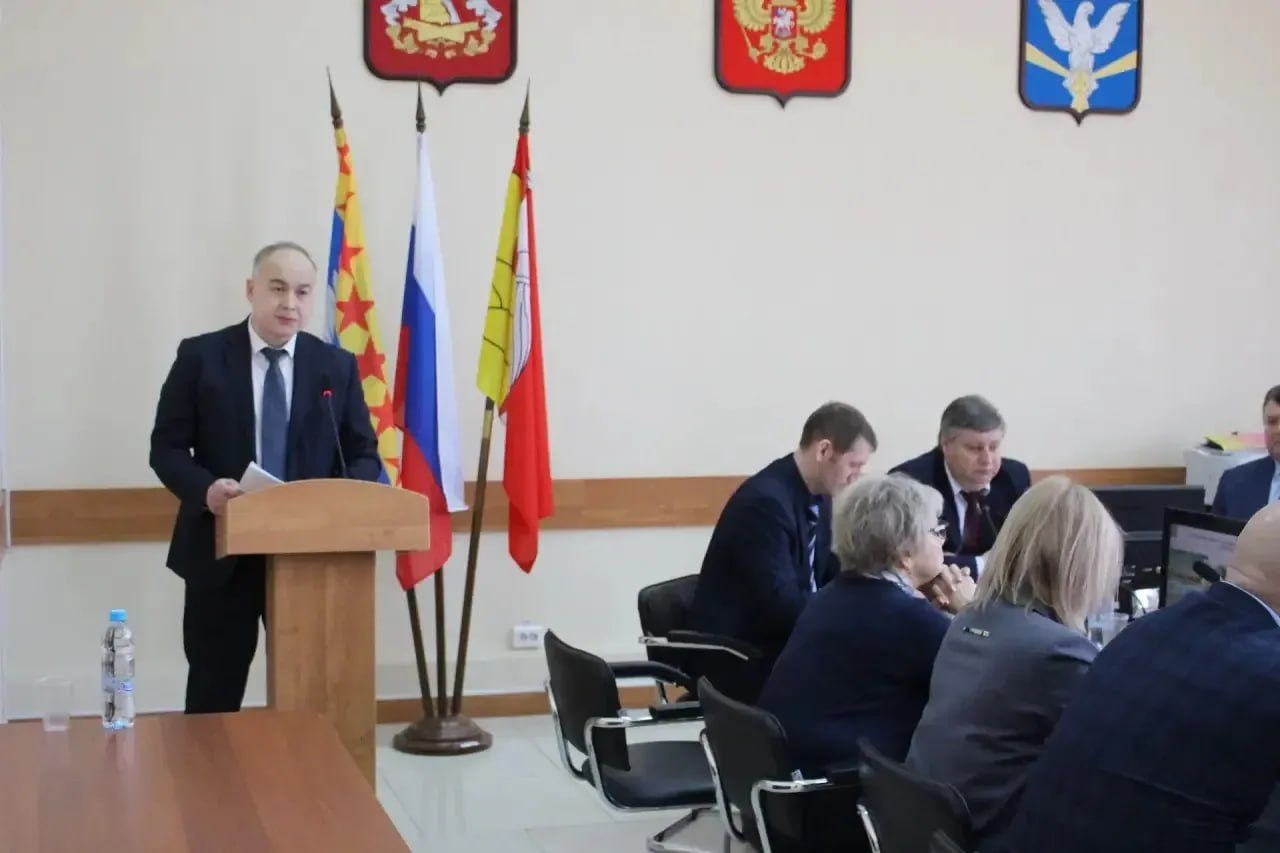 Роман Ефименко покидает должность главы Нововоронежа