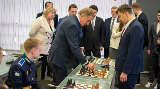 ������ � ���������. ������������ ������ ������� ��� ����� ������������� ���� � ��������