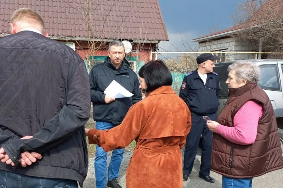 Роман Володин инициировал выездное совещание по вопросам благоустройства райцентра