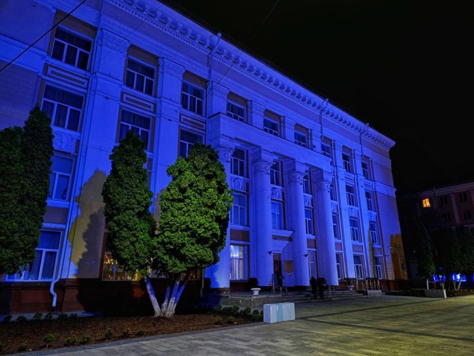 ������� ������������� � ������������� ����� ������ �����